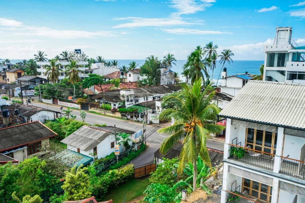 Temptation Hotel Hikkaduwa Exterior photo